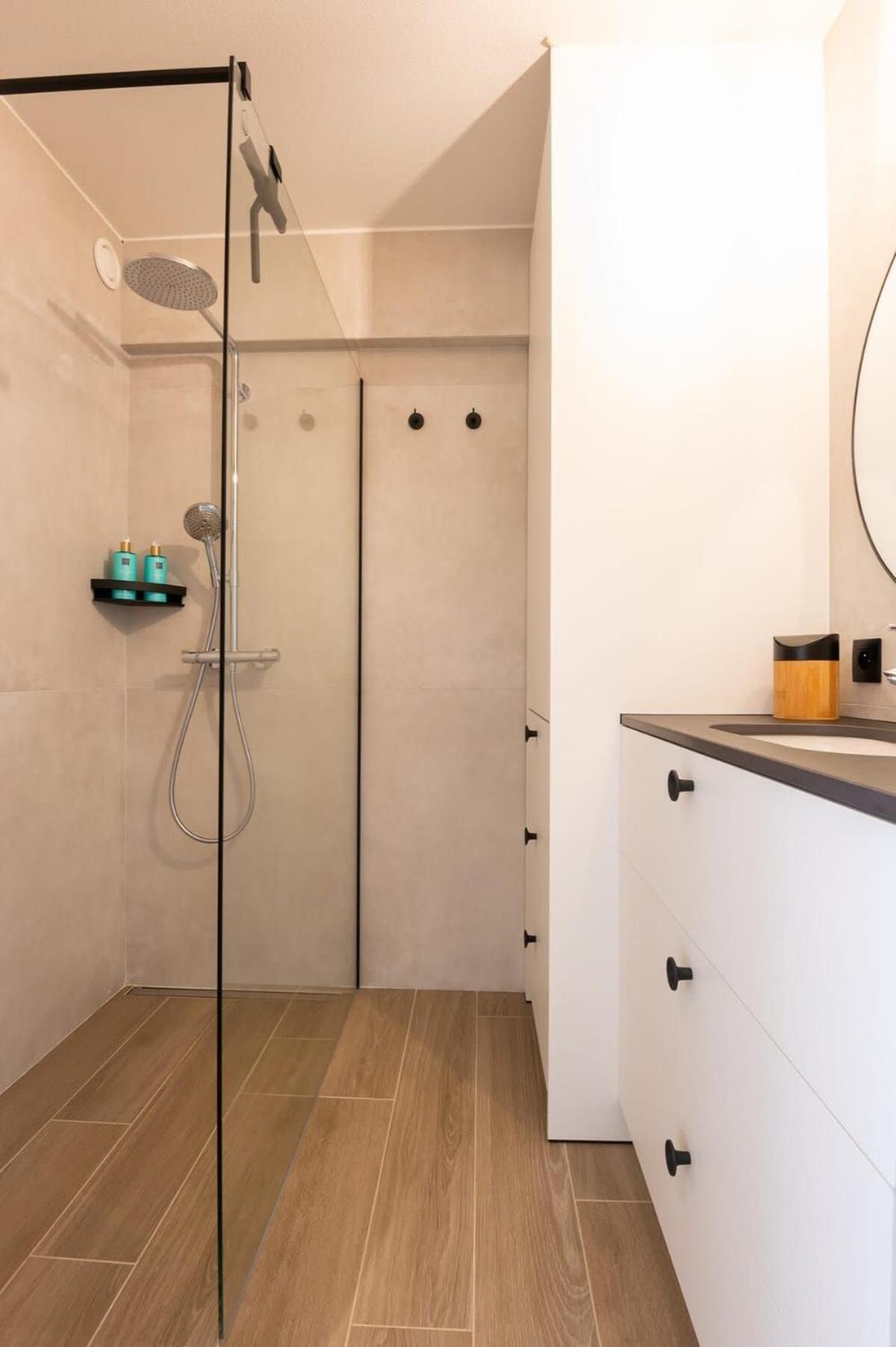 Appartement Modern Close To The For 6 *